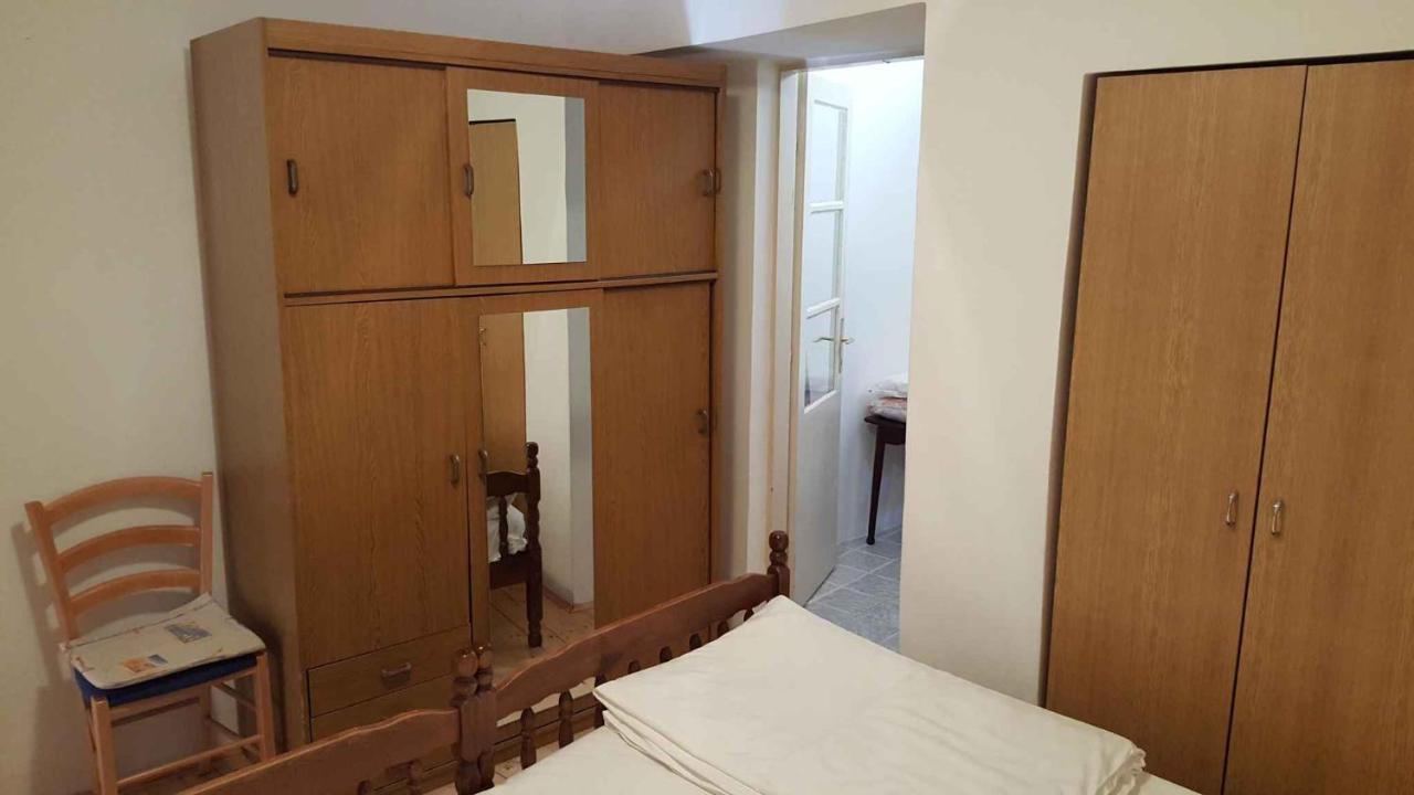 Apartment In Selce 5880 Kültér fotó